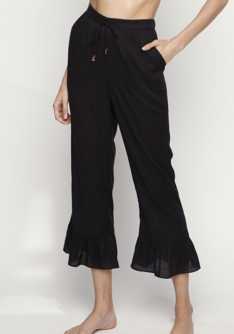 Ruffle Beach linen pants